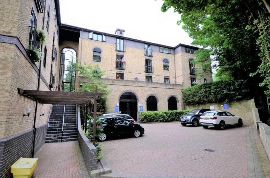 Appartamento Urban Oasis Billericay Esterno foto